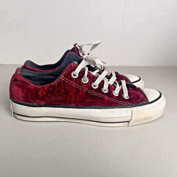 Vintage Converse Red Velour All Star Low Top 90s Made USA 4.5Y / Women’s 6 RARE - Picture 4 of 16